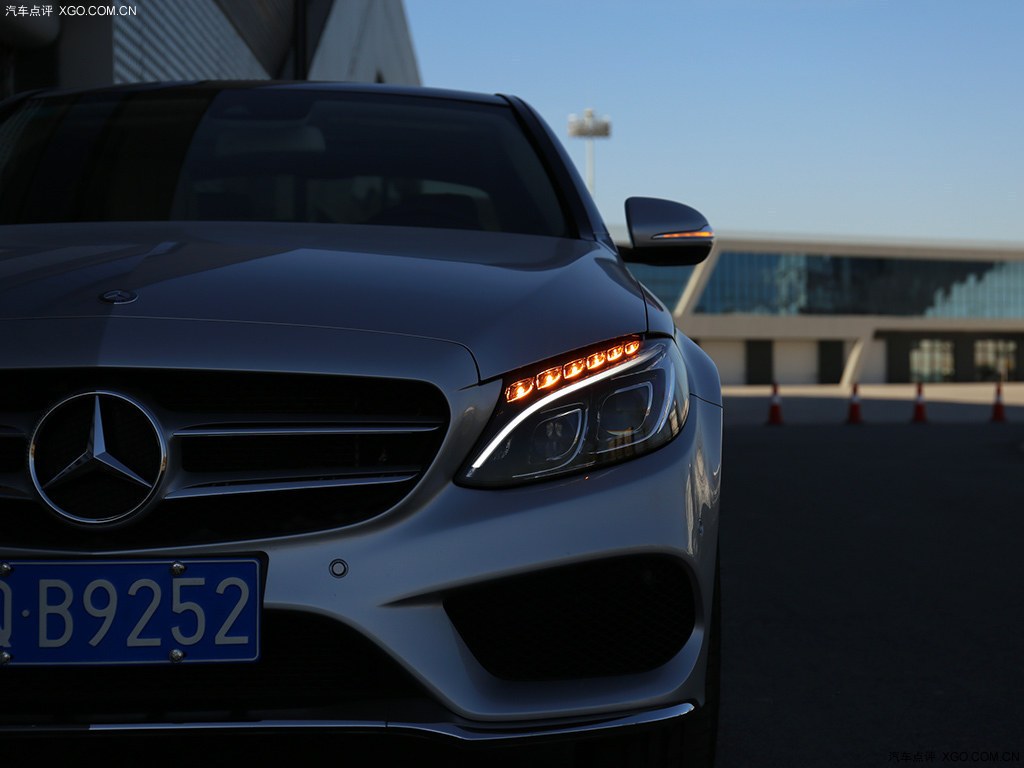 能叫你小s吗 试驾北京奔驰c260l运动型